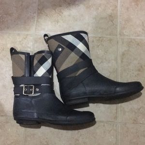 Burberry Midi Rain Boots